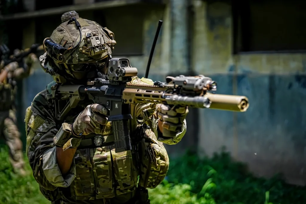 soldier with rifle, Wassenaar Arrangement