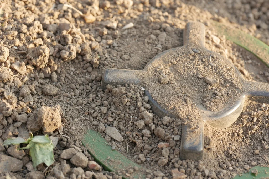 Anti-mine shoes, an important item for any sapper - EU Shields