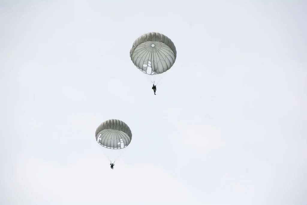 military parachutes t-10