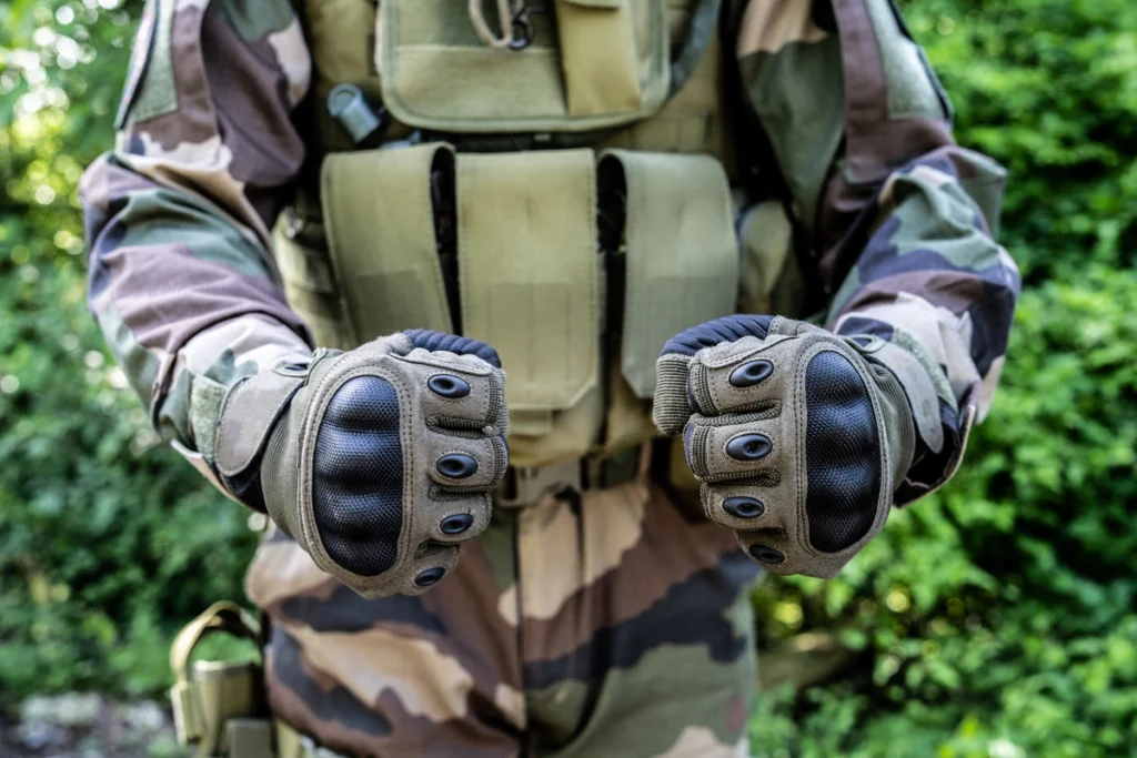 tactical gloves soldier of the armed forces